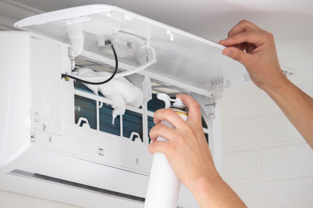 大阪のエアコンクリーニング業者の料金相場